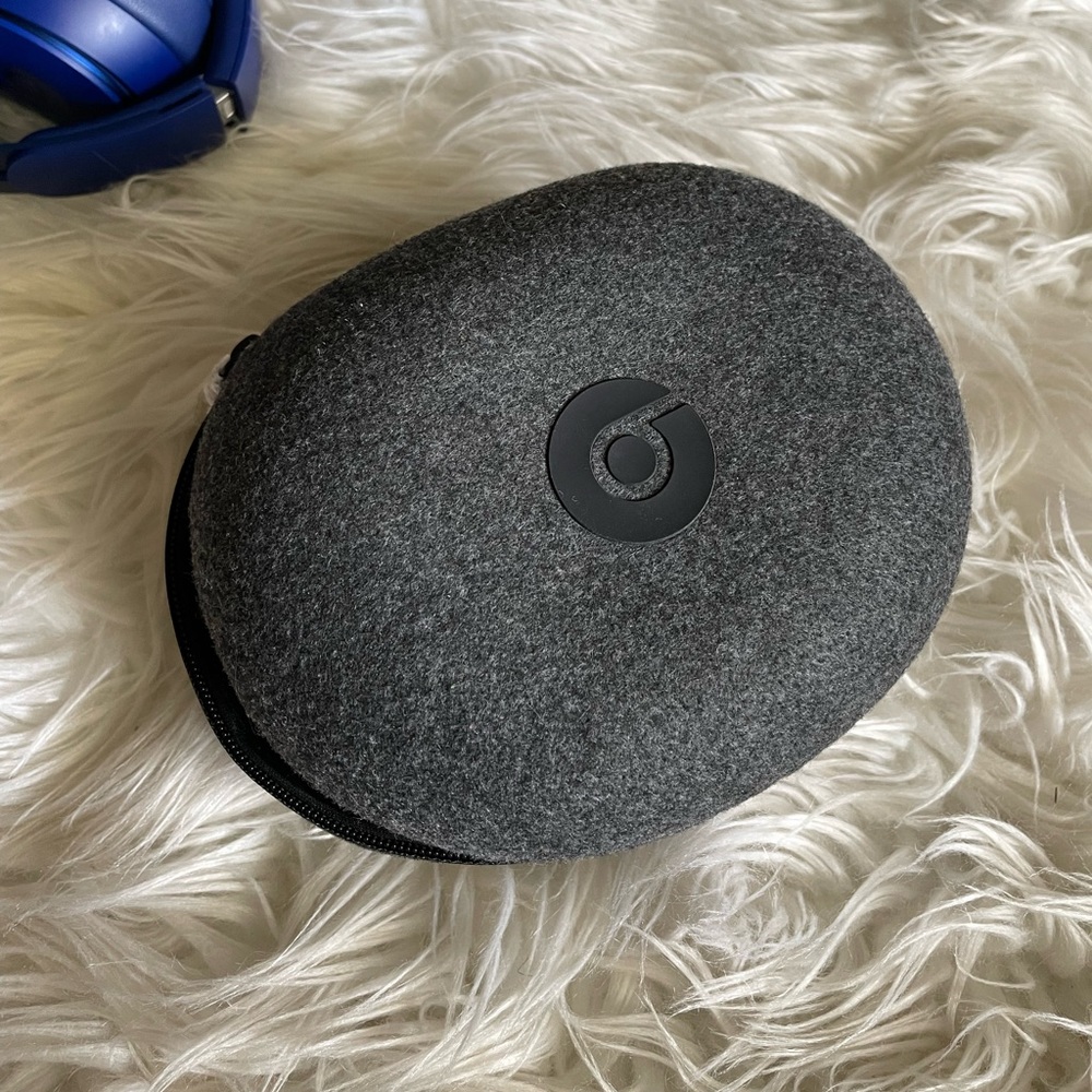 Beats Solo Pro